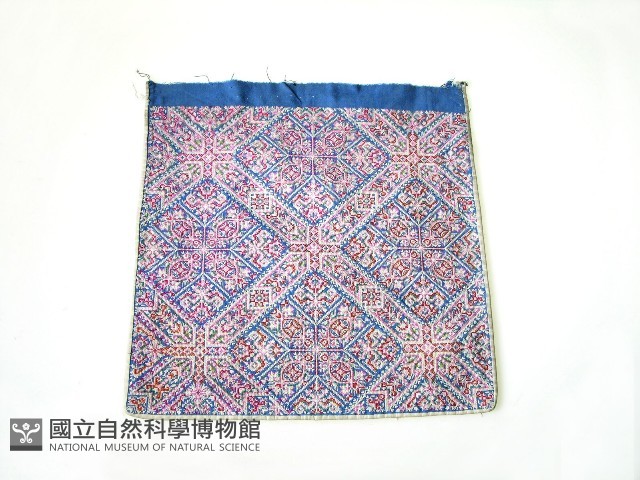 揹兒帶繡片藏品圖，第1張