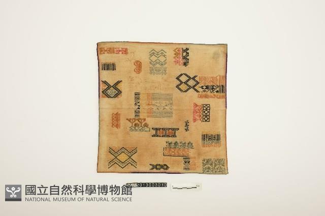 繡花方巾藏品圖，第1張