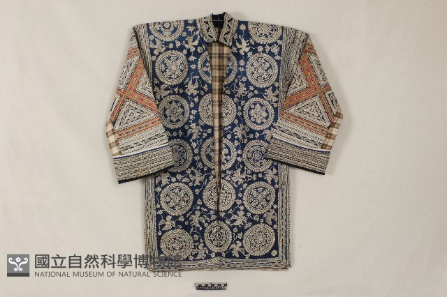 上衣藏品圖，第1張