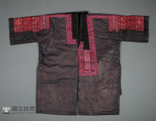 上衣藏品圖，第1張