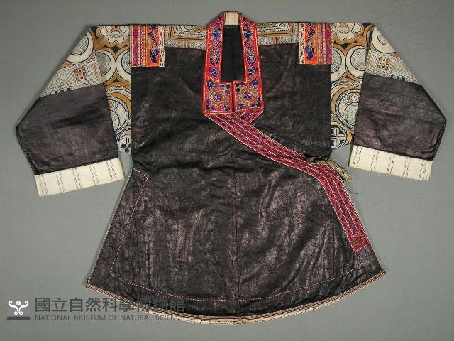 上衣藏品圖，第1張