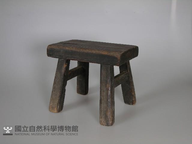 木凳藏品圖，第1張