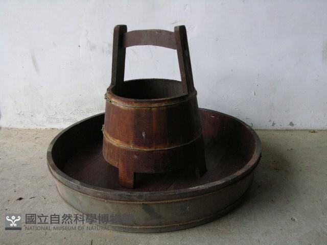 豬飼盆藏品圖，第1張