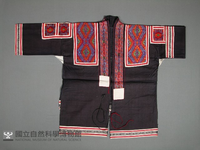 上衣藏品圖，第1張