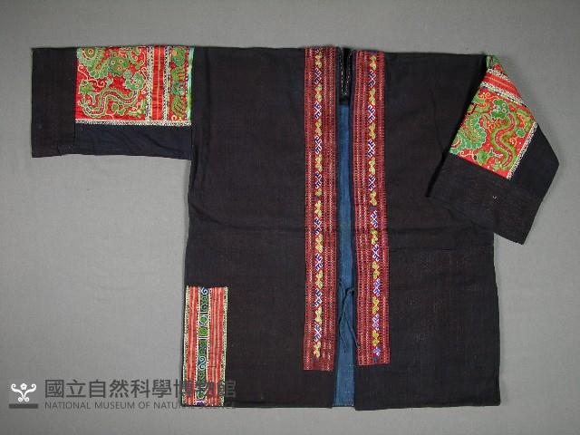 上衣藏品圖，第1張