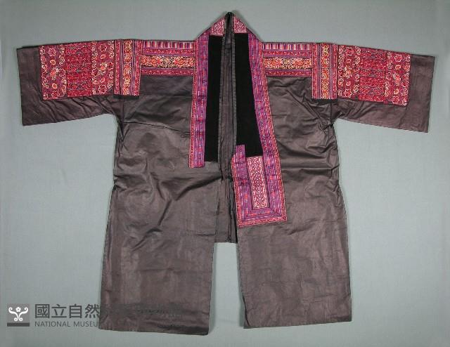 上衣藏品圖，第1張