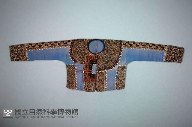 男衣藏品圖，第1張