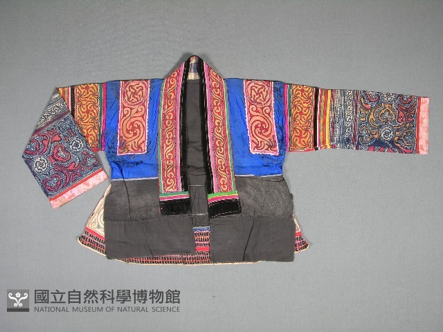 上衣藏品圖，第1張