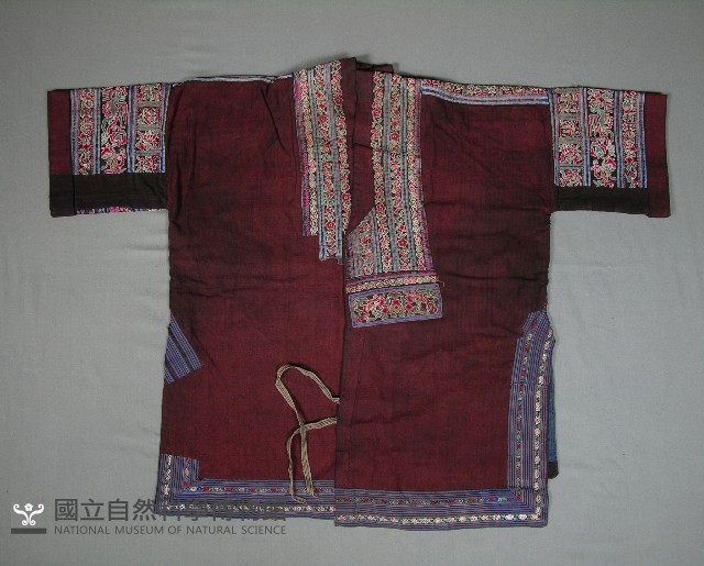 上衣藏品圖，第1張