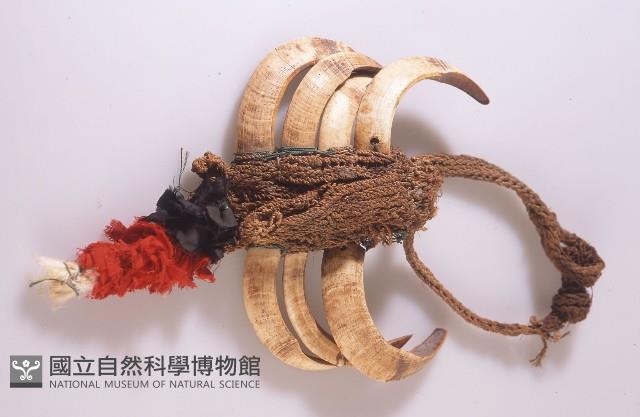 胸飾藏品圖，第1張