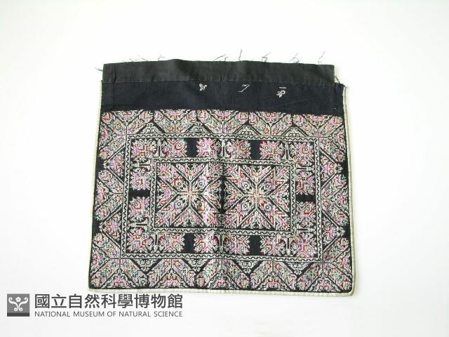 揹兒帶繡片藏品圖，第1張