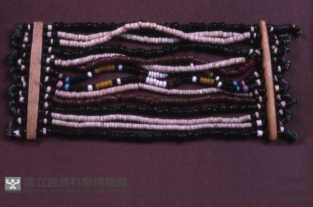 玻璃珠腕鍊藏品圖，第1張