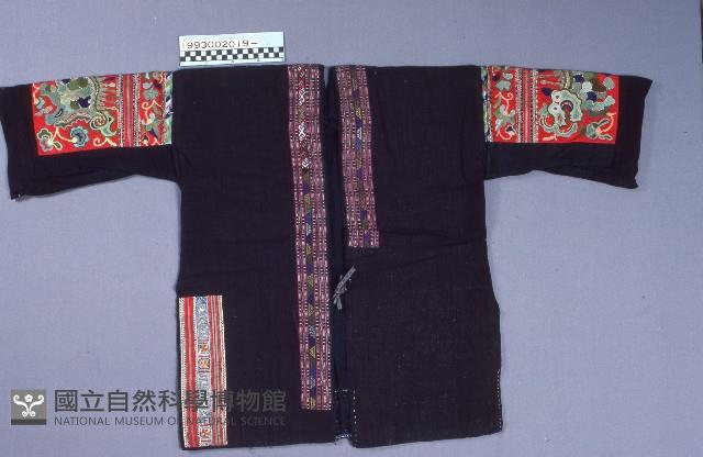 上衣藏品圖，第1張