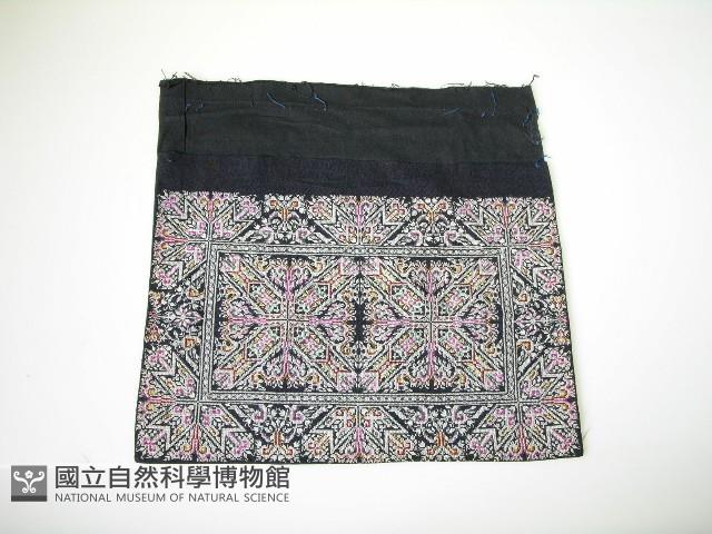 揹兒帶繡片藏品圖，第1張