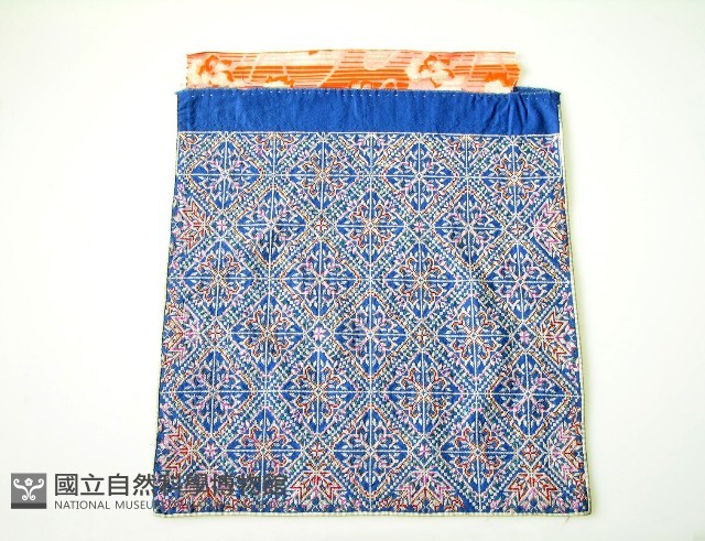 揹兒帶繡片藏品圖，第1張