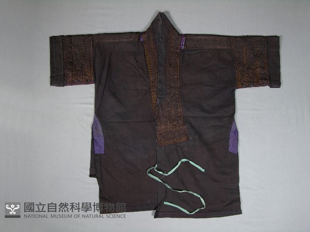 上衣藏品圖，第1張