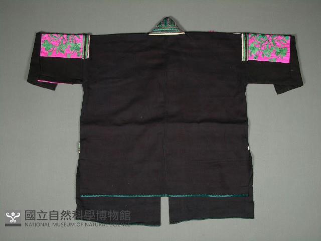 上衣藏品圖，第2張