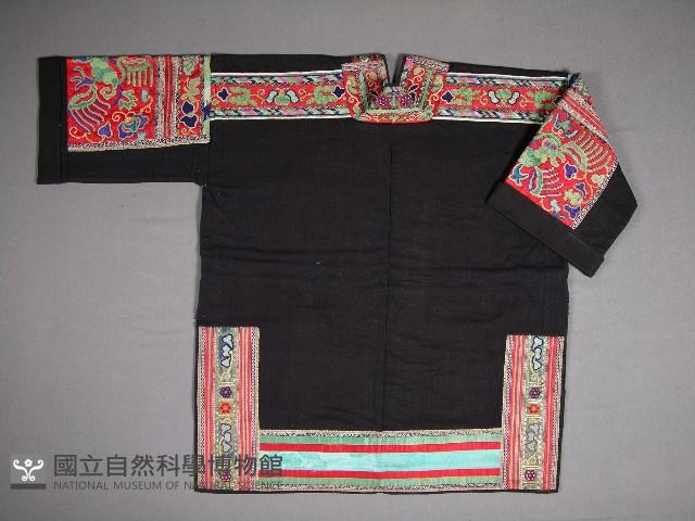 上衣藏品圖，第2張