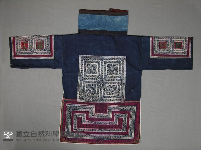 上衣藏品圖，第2張