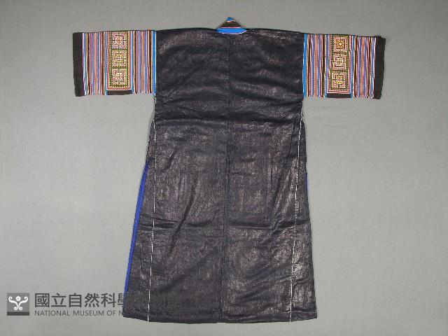 上衣藏品圖，第2張