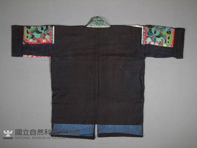 上衣藏品圖，第2張