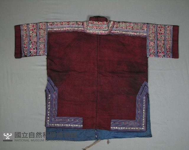 上衣藏品圖，第2張
