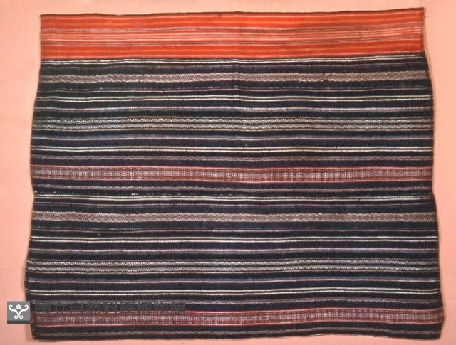 披布藏品圖，第1張