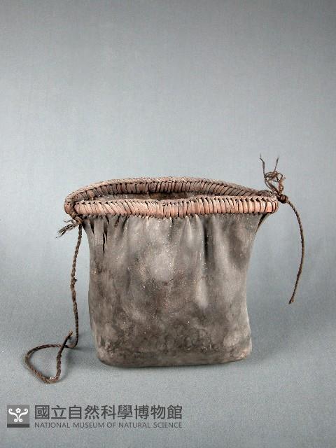 鹿皮包藏品圖，第1張