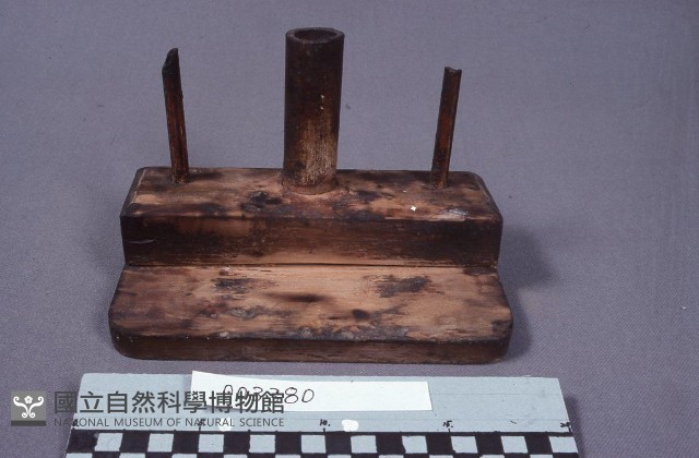 燭台香座藏品圖，第1張