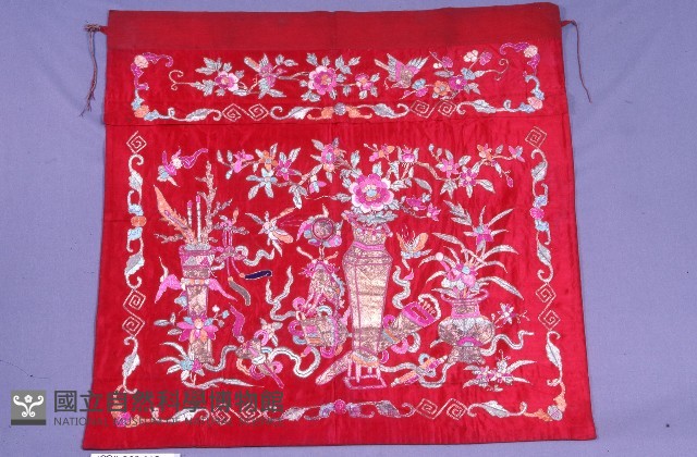 桌裙藏品圖，第1張