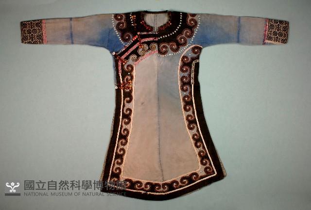 貼飾女長衣藏品圖，第1張