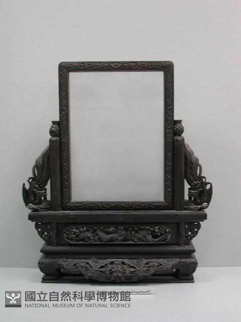 (玻璃)台座藏品圖，第1張