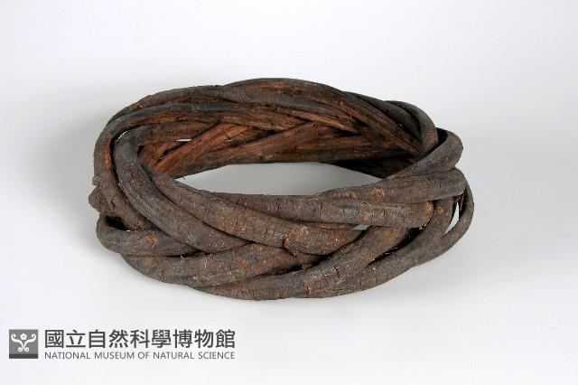 置甕籐架藏品圖，第1張