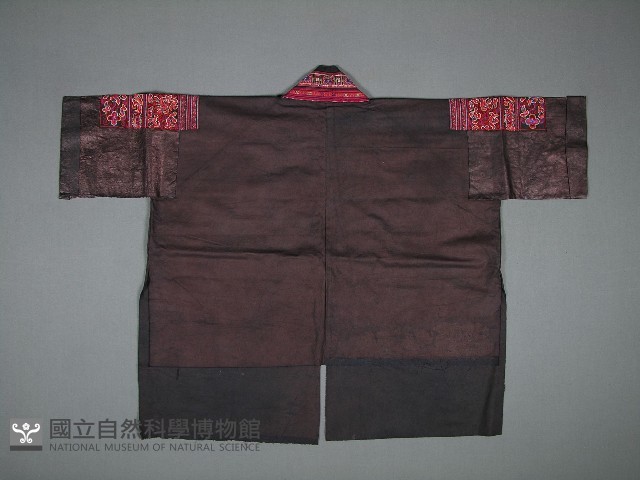 上衣藏品圖，第2張