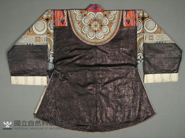 上衣藏品圖，第2張