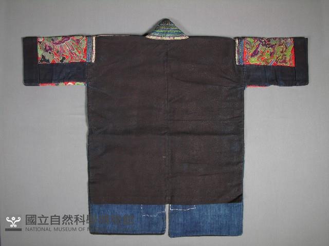 上衣藏品圖，第2張