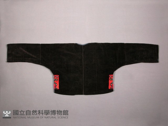衣服藏品圖，第2張