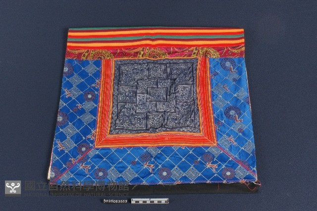 織金臘染背帶藏品圖，第1張