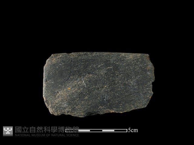 磨製有刃石器藏品圖，第1張