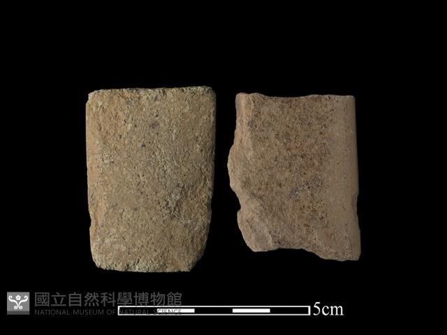 帶加工痕石材藏品圖，第1張