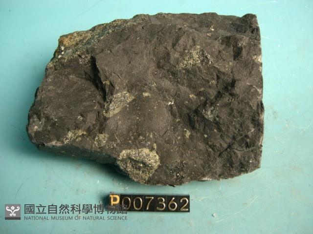 尖晶石橄欖岩藏品圖，第3張