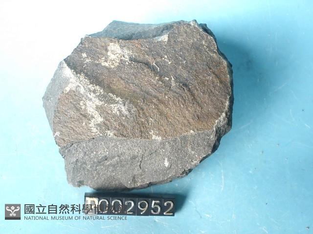 玄武岩藏品圖，第2張