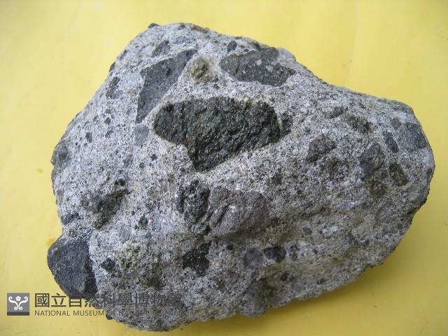 凝灰質集塊岩藏品圖，第4張