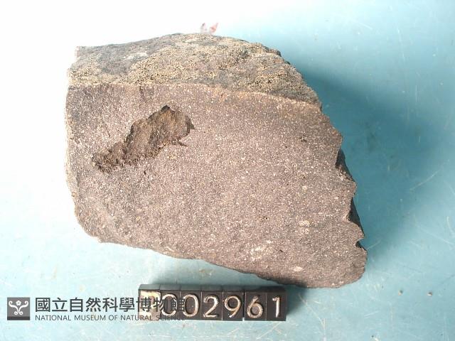 玄武岩藏品圖，第2張