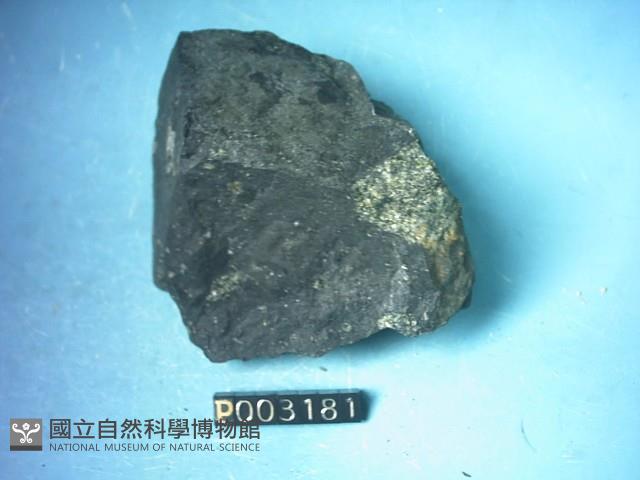 玄武岩藏品圖，第2張