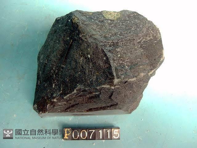 玄武岩藏品圖，第2張