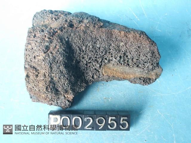 玄武岩藏品圖，第2張