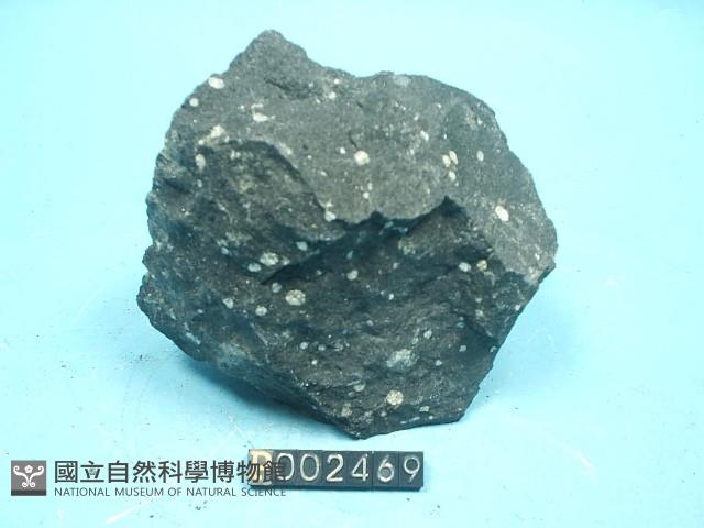 玄武岩藏品圖，第2張