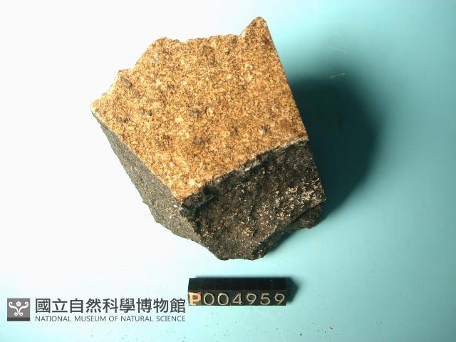 微輝長岩藏品圖，第3張