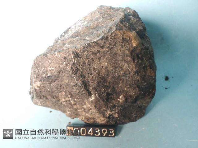 玻璃質玄武岩藏品圖，第2張